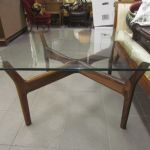 715 4207 COFFEE TABLE